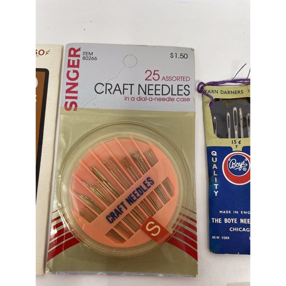 Lot Of 8 Antique Vintage Sewing Craft Needles Dritz Scovill Singer Boye Daisies - Picture 7 of 9